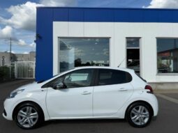 Peugeot 208 Style / 82ch complet