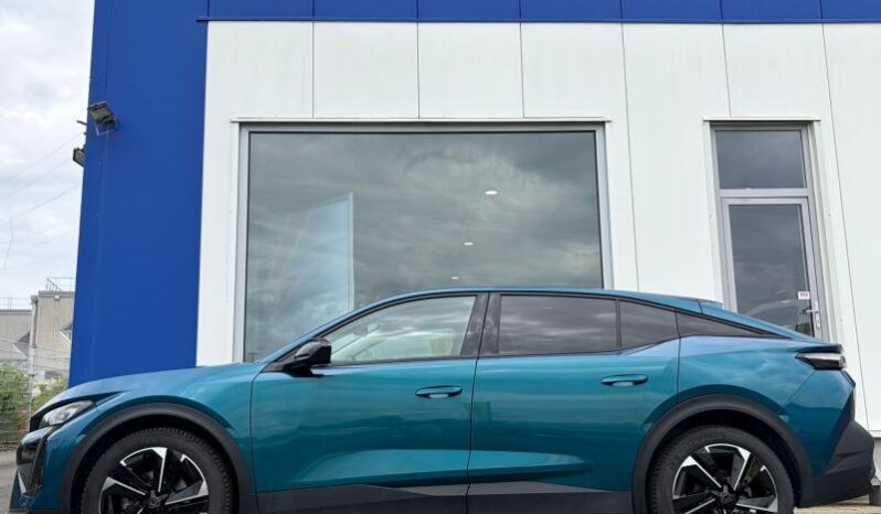 Peugeot 408 Allure / Jantes 17 / EAT8 complet