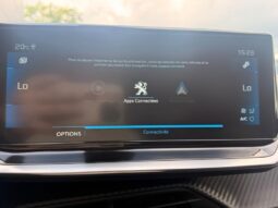 Peugeot 2008 GT / EAT8 / 1.5 BlueHDi / Pano complet