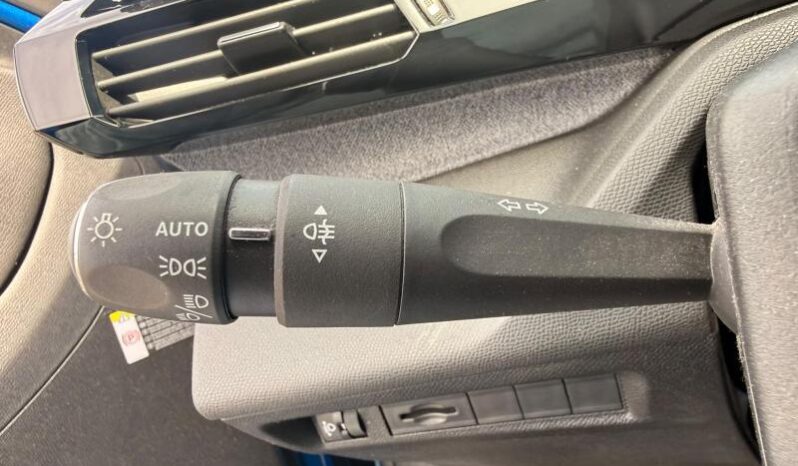 Peugeot 308 Allure / 1.5 BlueHDi / Carplay complet