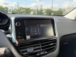 Peugeot 208 Style / 82ch complet