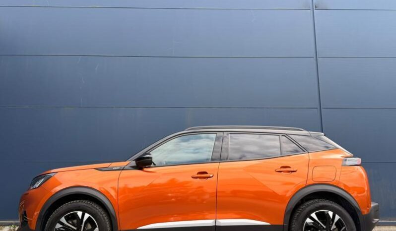 Peugeot 2008 GT / EAT8 / 1.5 BlueHDi / Pano complet