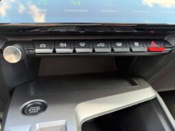 Peugeot 308 GT / EAT8 / Carplay complet