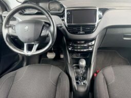 Peugeot 208 Tech Editio  / EAT6 / 110ch complet