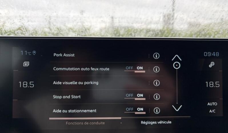 Peugeot 3008 GT / EAT8 / Toit ouvrant complet