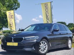 BMW Serie 5 518 Auto / Touring / Volant M complet