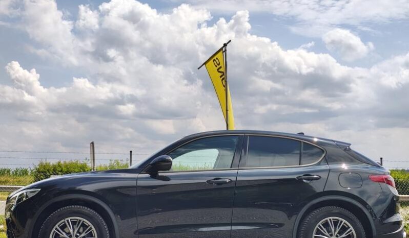 Alfa Romeo Stelvio Super / AT8 / 2.2 JTD complet