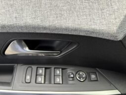 Peugeot 5008 GT complet