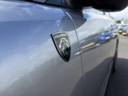 Peugeot 3008 GT Exclusive / Dual Motor AWD 325 ch complet