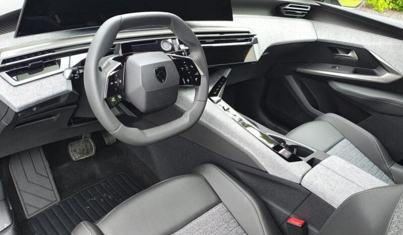 Peugeot 3008 Allure Hybrid / Dispo 08/2026 complet