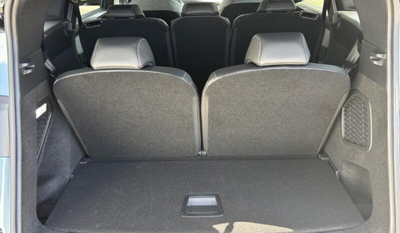 Peugeot 5008 ALLURE / Hybride 145 CH complet