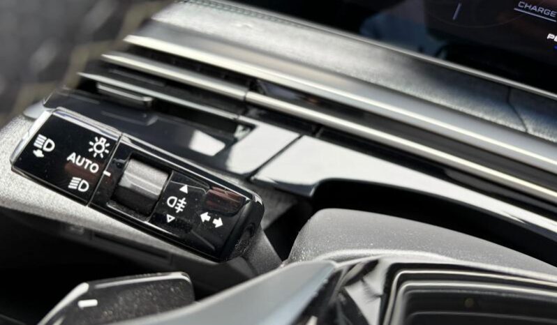 Peugeot 5008 GT complet