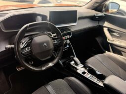 Peugeot 2008 GT / EAT8 / 1.5 BlueHDi / Pano complet