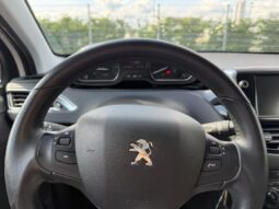 Peugeot 208 Style / 82ch complet