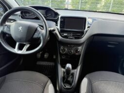 Peugeot 208 Style / 82ch complet