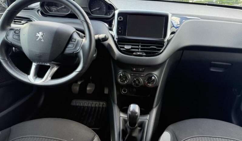 Peugeot 208 Style / 82ch complet