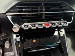 Peugeot 208 Allure / GPS / Caméra complet