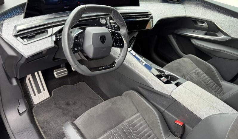 Peugeot 5008 GT complet