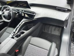 Peugeot 3008 Allure Hybrid / Dispo 08/2026 complet