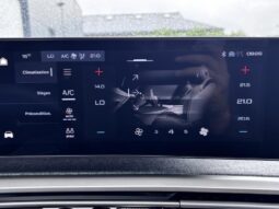 Peugeot 3008 E-3008 ALLURE BUSINESS / 213 ch complet