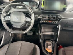 Peugeot 2008 Active Pack / EAT8 complet