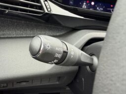 Peugeot 408 Allure / Jantes 17 / EAT8 complet