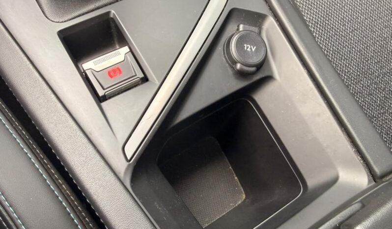 Peugeot 308 Allure / 1.5 BlueHDi / Carplay complet