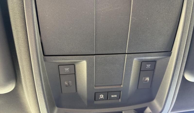 Peugeot 5008 Allure / Hybrid / E-DSC6 complet