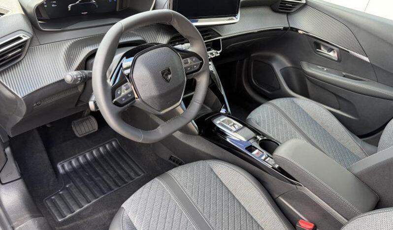Peugeot 208 Allure Hybrid complet