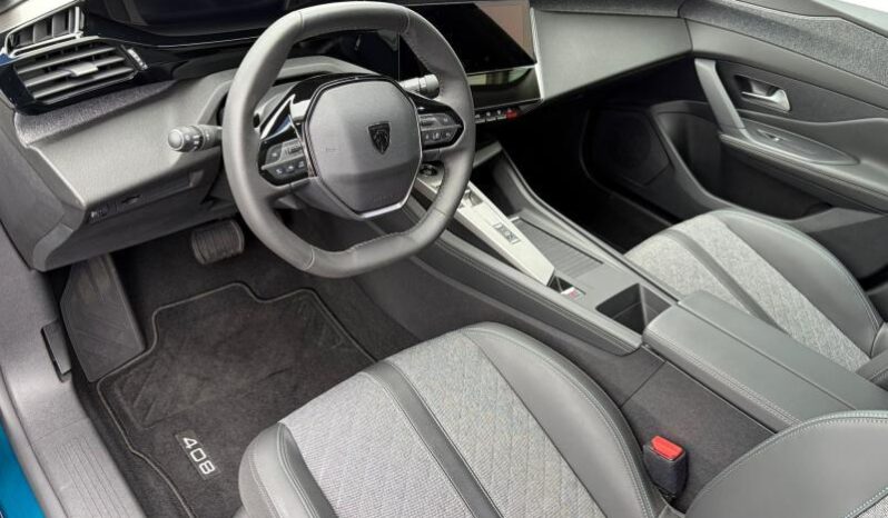 Peugeot 408 Allure / Jantes 17 / EAT8 complet