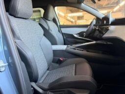 Peugeot 5008 ALLURE / Dispo 09/2026 complet