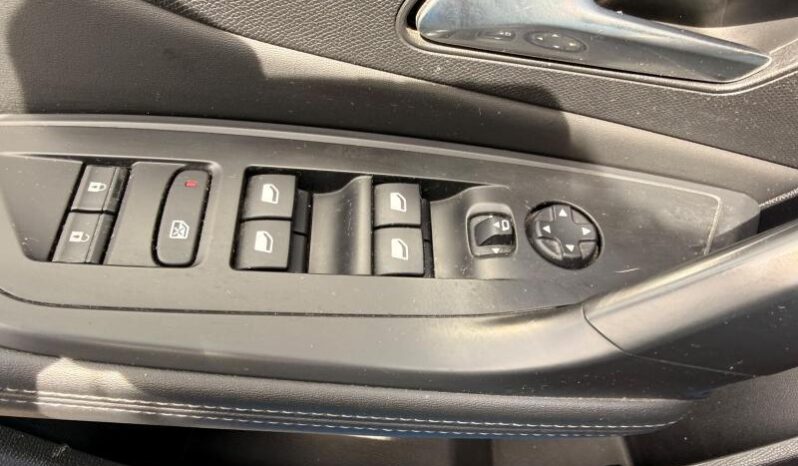 Peugeot 308 Allure / 1.5 BlueHDi / Carplay complet