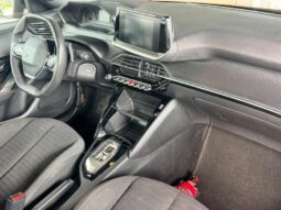 Peugeot 2008 Active Pack / EAT8 complet