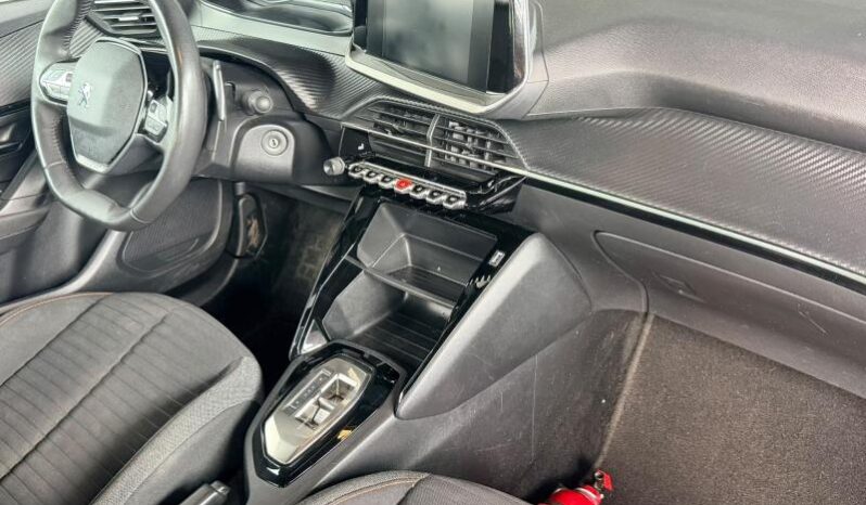 Peugeot 2008 Active Pack / EAT8 complet
