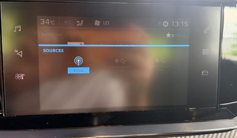 Peugeot 2008 Active Pack / EAT8 complet