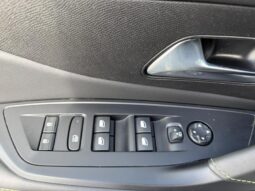 Peugeot 308 GT / EAT8 / Carplay complet