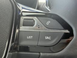Peugeot 208 Allure Hybrid complet