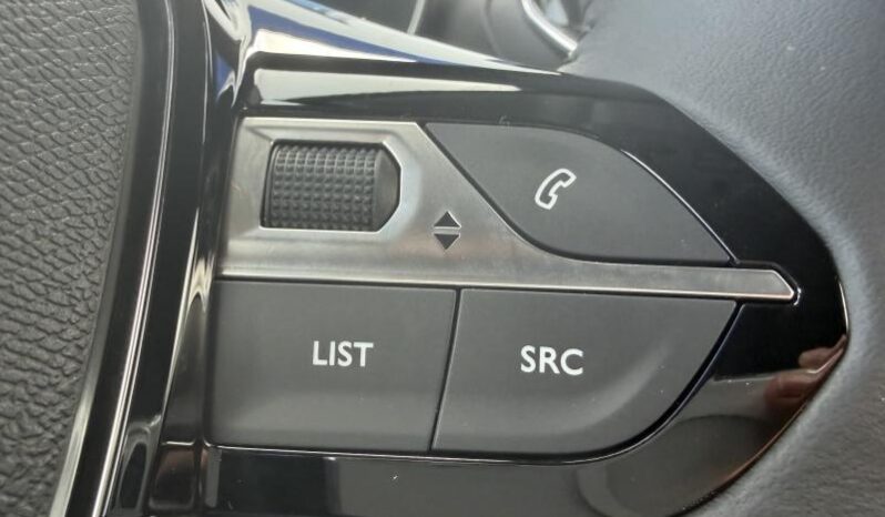 Peugeot 208 Allure Hybrid complet