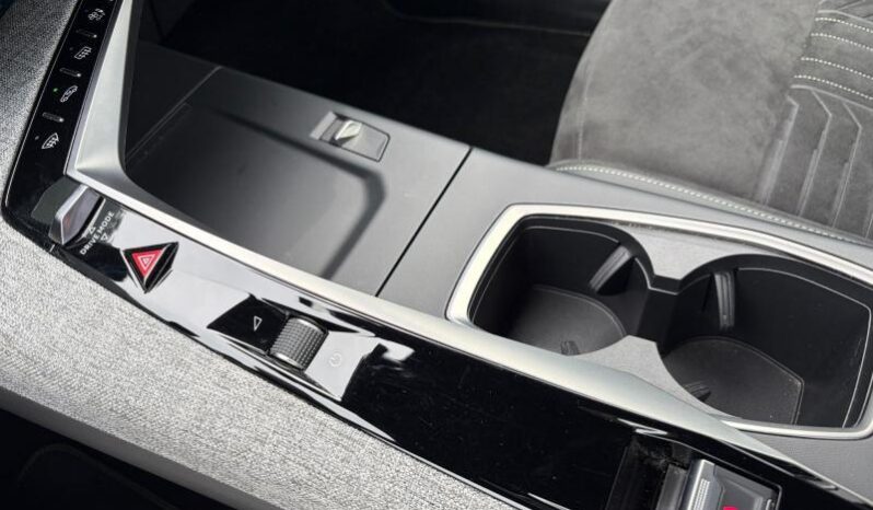 Peugeot 5008 GT complet