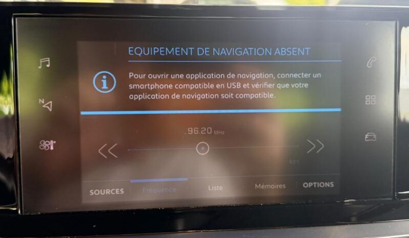 Peugeot 2008 Active Pack / EAT8 complet