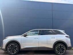 Peugeot 5008 Allure / 1.2 MHEV / 7 places complet