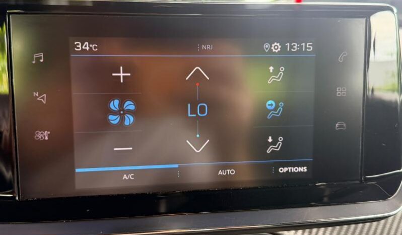 Peugeot 2008 Active Pack / EAT8 complet