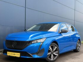 Peugeot 308 Allure / 1.5 BlueHDi / Carplay