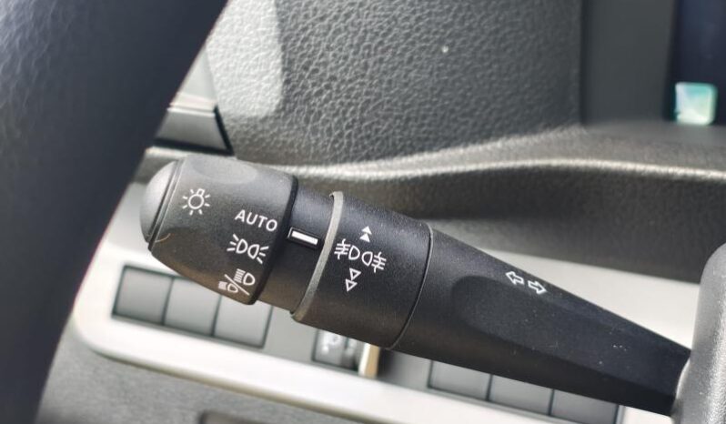 Peugeot Expert Taille M / Dispo 08/2026 complet