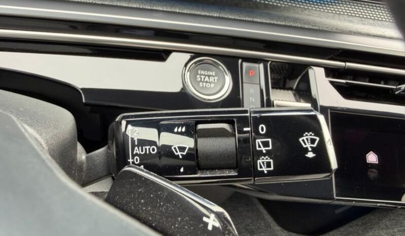 Peugeot 5008 GT complet