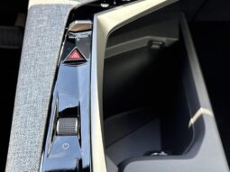 Peugeot 5008 ALLURE / Hybride 145 CH complet