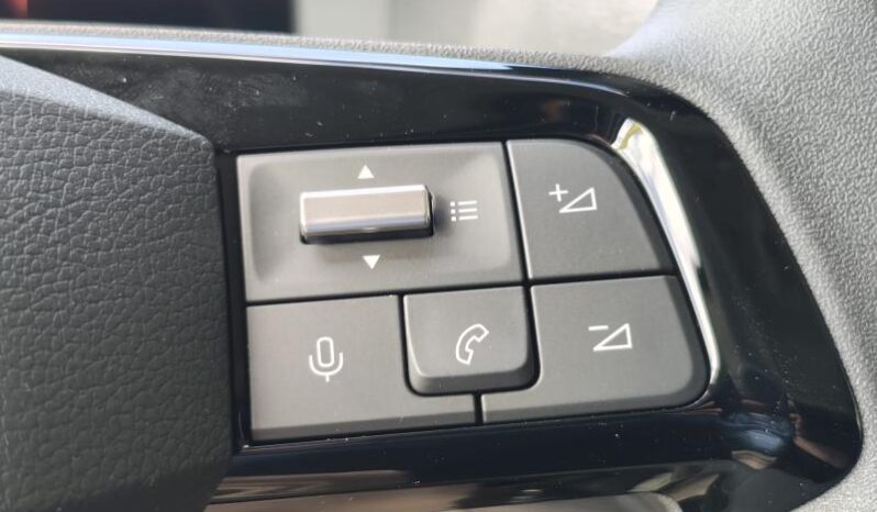 Peugeot Expert Taille M / Dispo 08/2026 complet