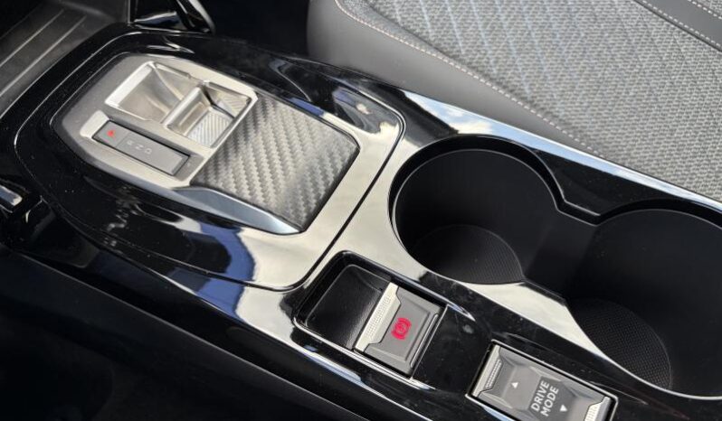 Peugeot 208 Allure Hybrid complet