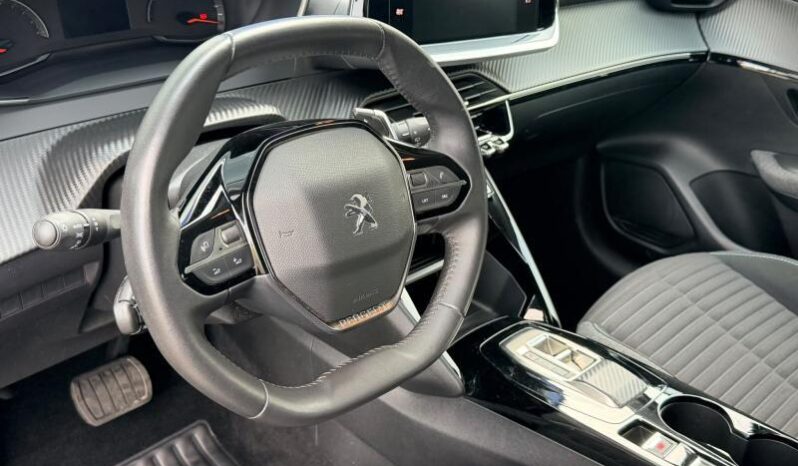 Peugeot 208 Style / EAT8 / Caméra complet