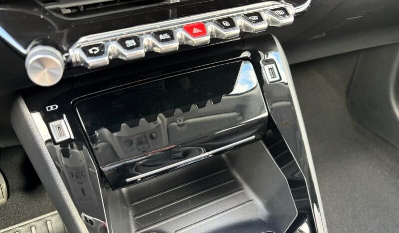 Peugeot 208 Allure / GPS / Carplay complet